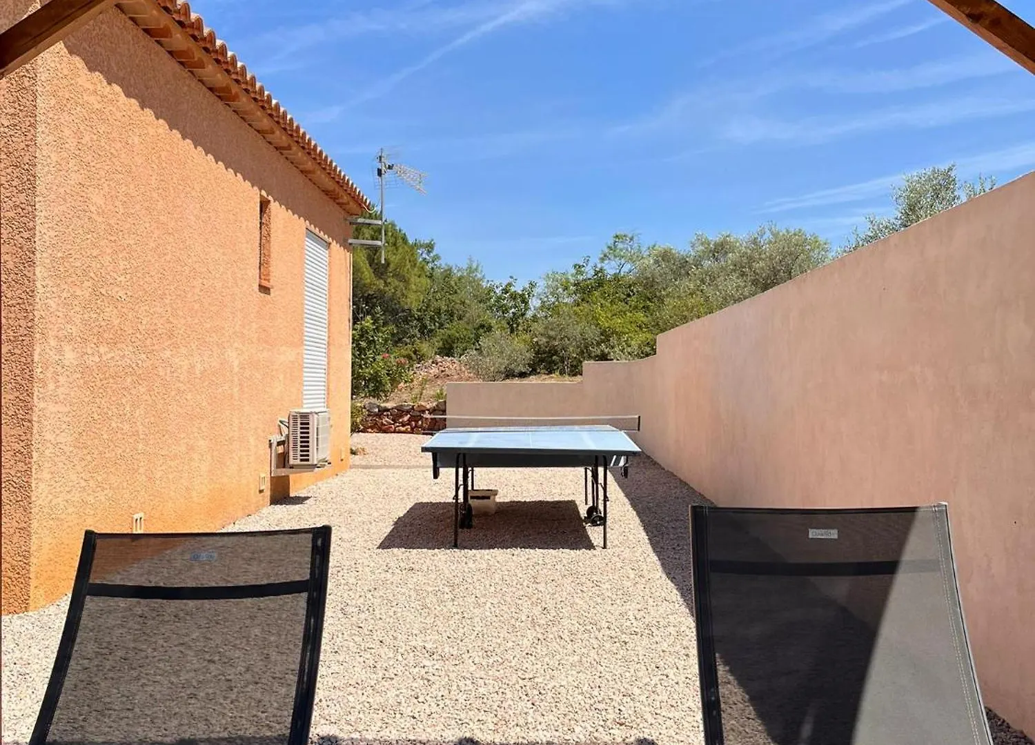 Chambres D'Hotes, B&B Climatisees La Borrellienne Saint-Maximin-la-Sainte-Baume Bed & Breakfast