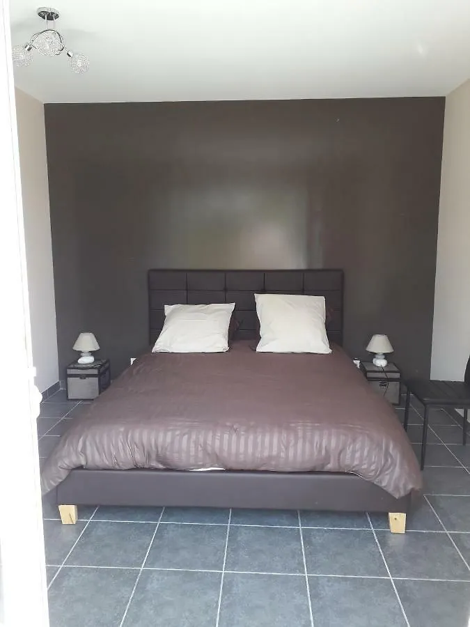 Chambres D'Hotes, B&B Climatisees La Borrellienne Saint-Maximin-la-Sainte-Baume